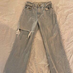 Abercrombie High Rise 90s Relaxed Jean
